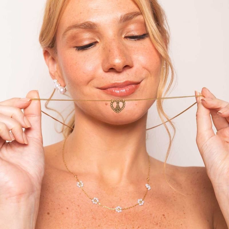 Gargantilha Aço Flor Pérolas