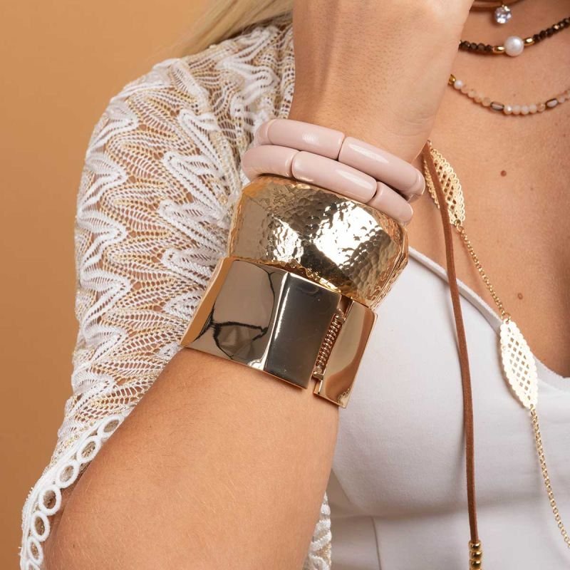 Maxi Bracelete Bijuteria Contorno Quadrado Dourado