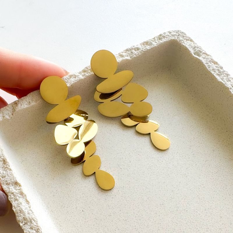 Maxi Brinco Aço Estiloso