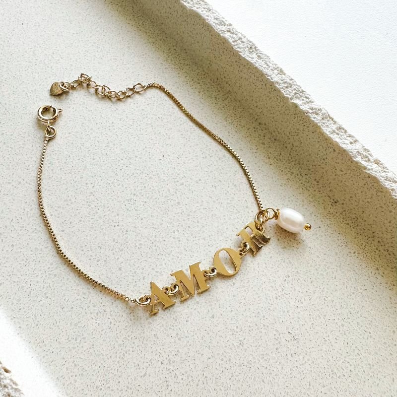 Pulseira Banhada a Ouro 18k Letras Amor