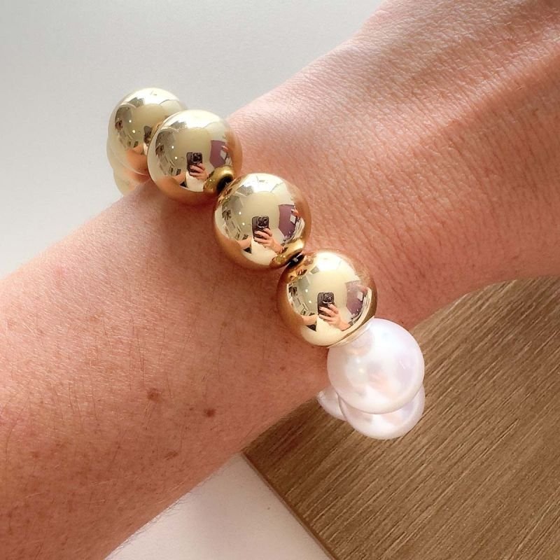 Pulseira Bijuteria Metade Pérola Metade Bola