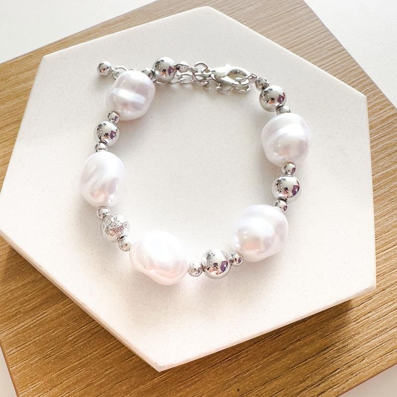 Pulseira Bijuteria Pérola e Bolas